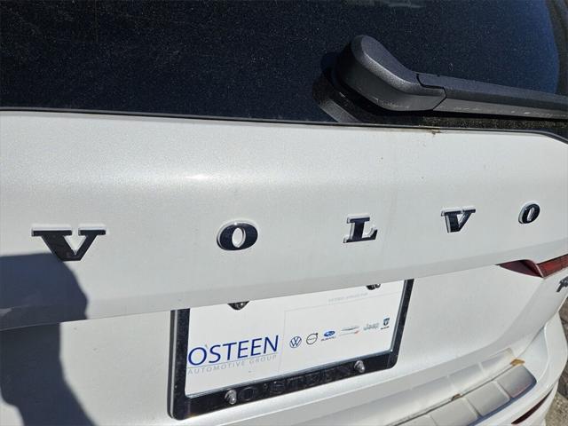 new 2025 Volvo XC60 Plug-In Hybrid car, priced at $64,685