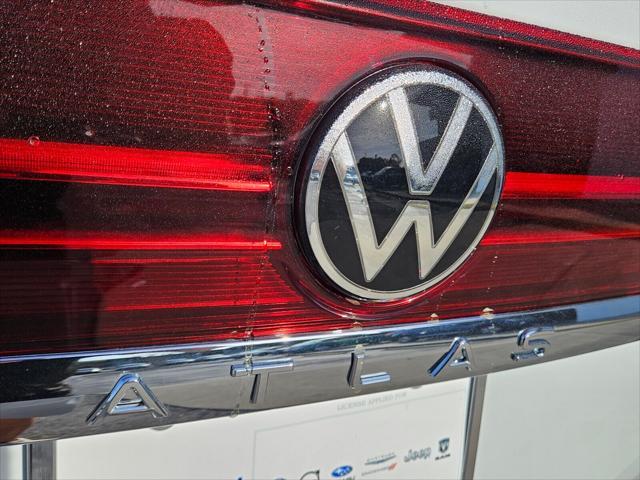 new 2025 Volkswagen Atlas car, priced at $46,751