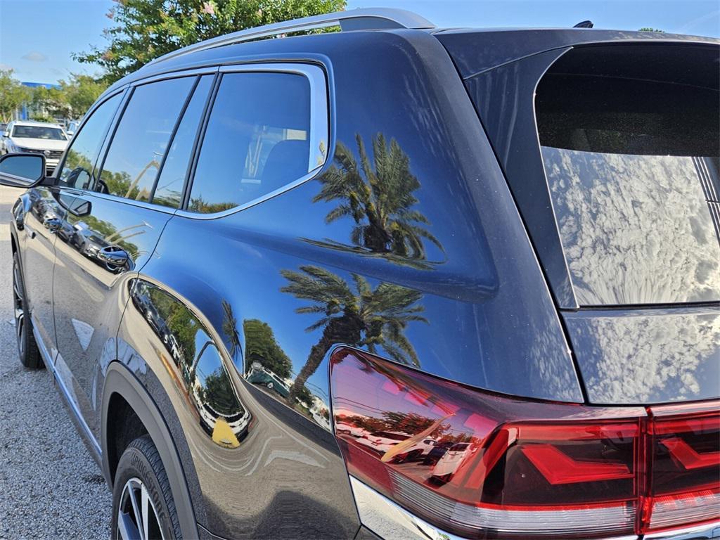 new 2025 Volkswagen Atlas car, priced at $54,084