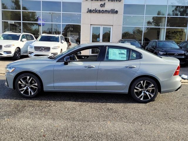new 2024 Volvo S60 car