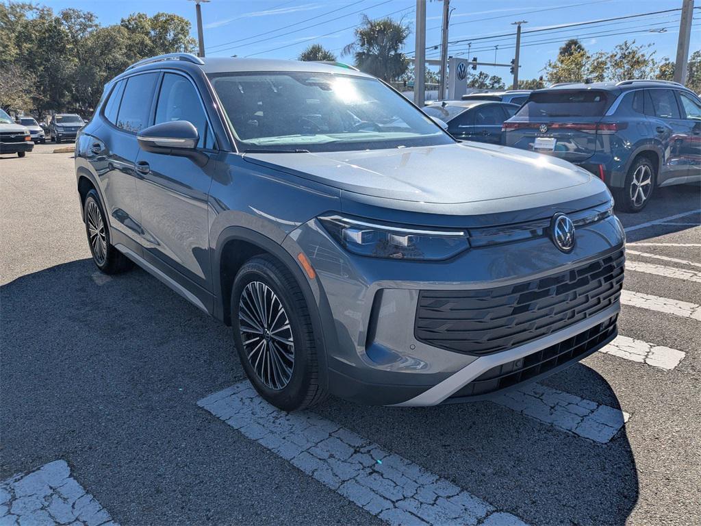 new 2026 Volkswagen Tiguan car, priced at $32,100