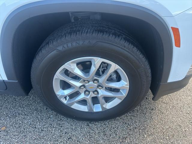 used 2023 Chevrolet Traverse car, priced at $29,895