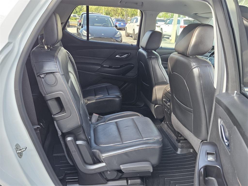used 2018 Chevrolet Traverse car, priced at $10,995