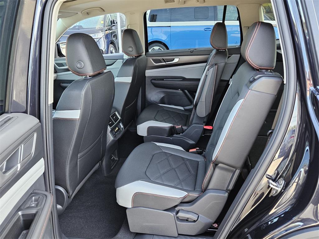 new 2026 Volkswagen Atlas car