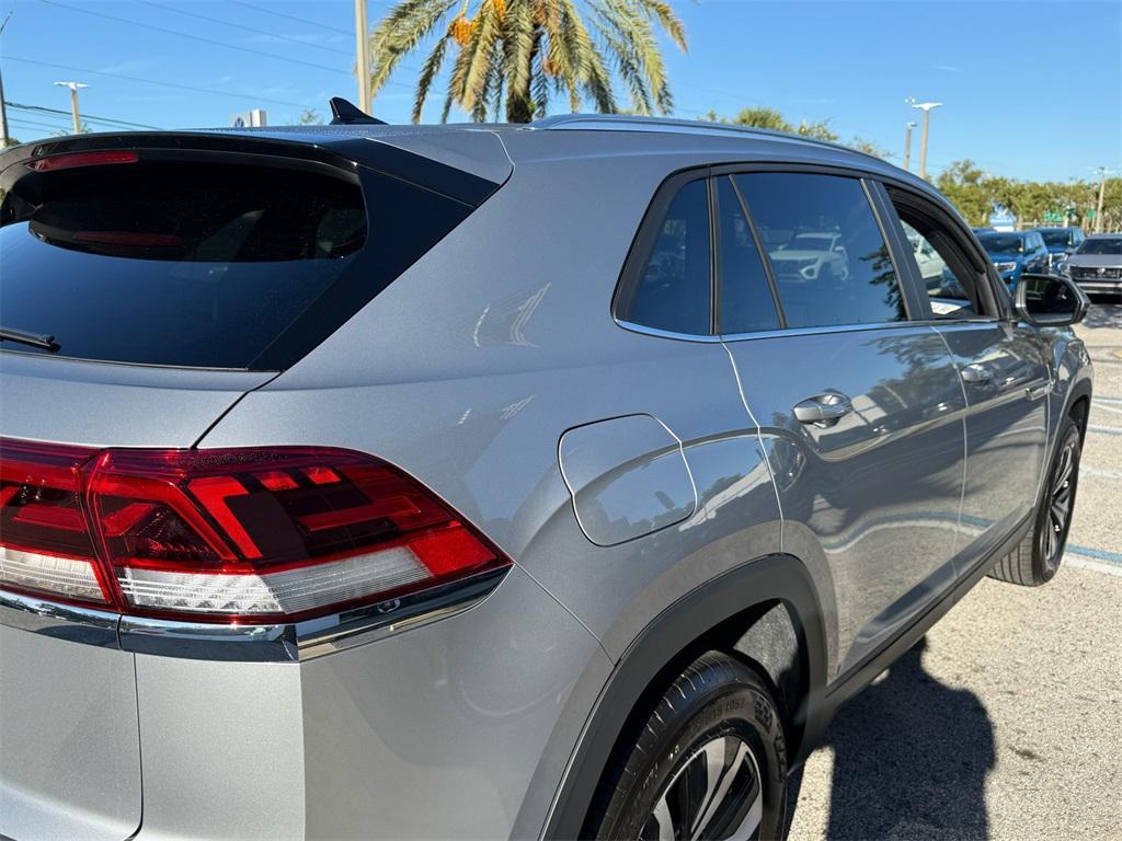 new 2026 Volkswagen Atlas Cross Sport car, priced at $39,060