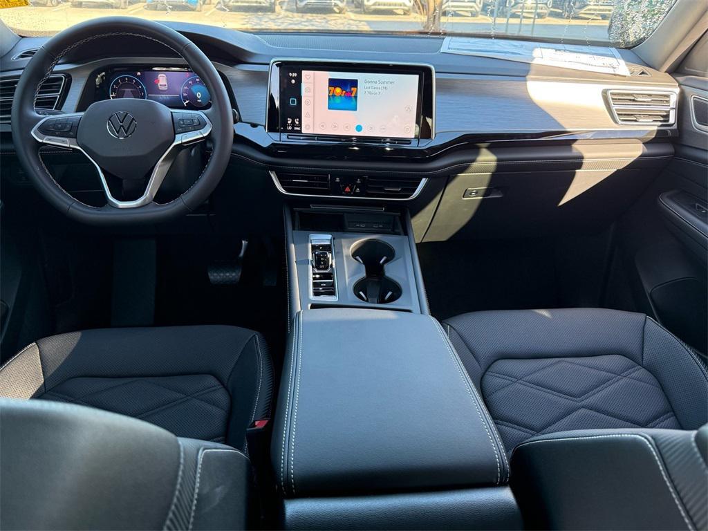 new 2026 Volkswagen Atlas Cross Sport car, priced at $39,060