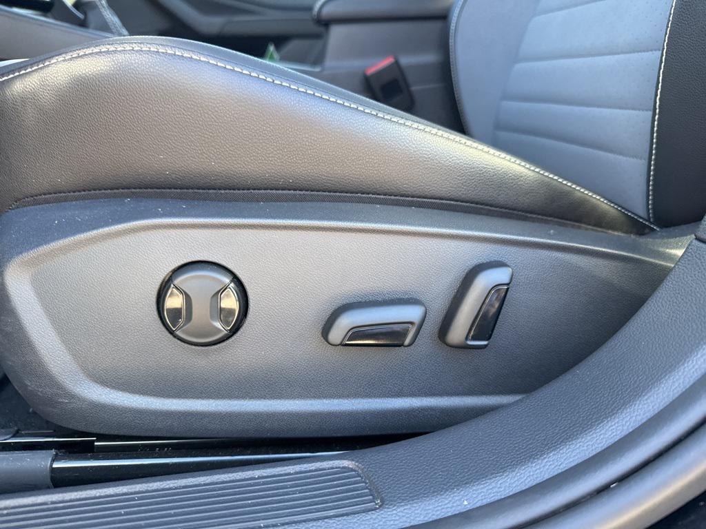 used 2025 Volkswagen Jetta car, priced at $24,795