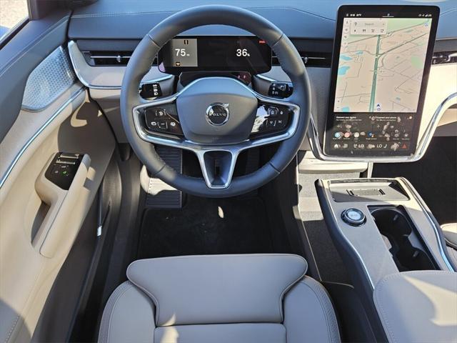 new 2025 Volvo EX90 car
