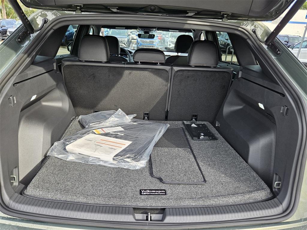 new 2026 Volkswagen Atlas Cross Sport car, priced at $51,288