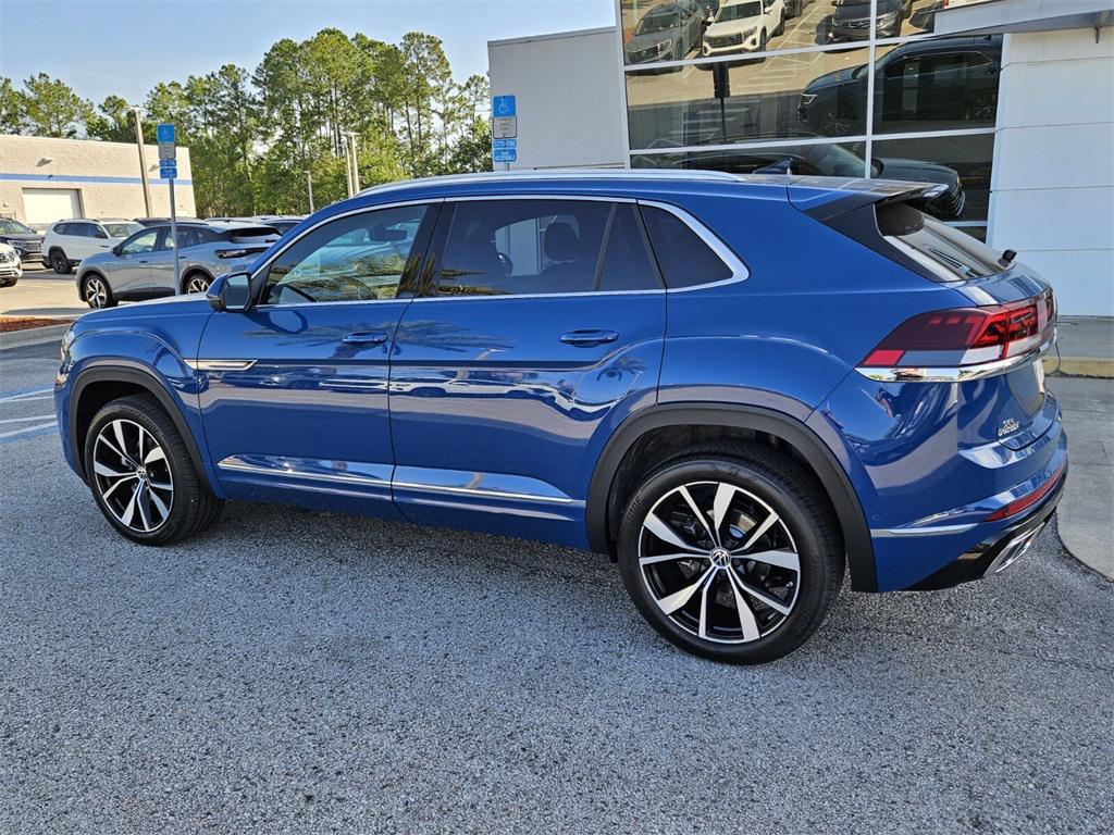 new 2025 Volkswagen Atlas Cross Sport car, priced at $52,437