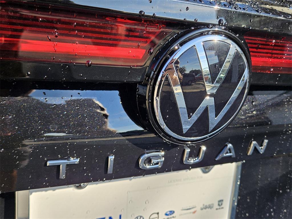 new 2025 Volkswagen Tiguan car, priced at $34,426