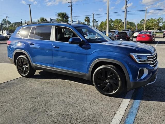 new 2025 Volkswagen Atlas car, priced at $46,751