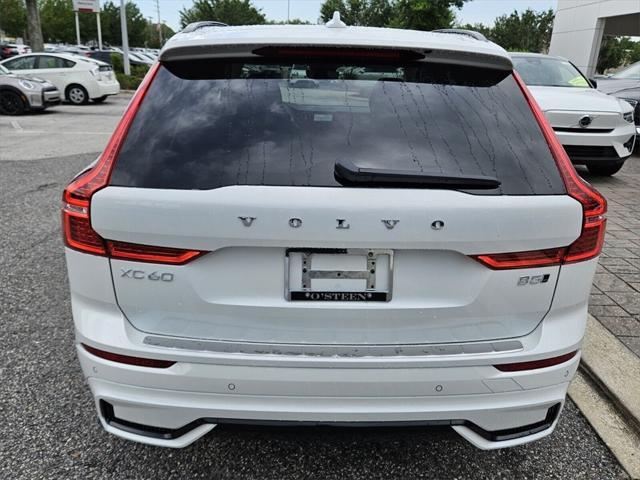 new 2025 Volvo XC60 car