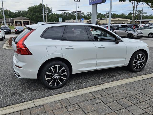 new 2025 Volvo XC60 car