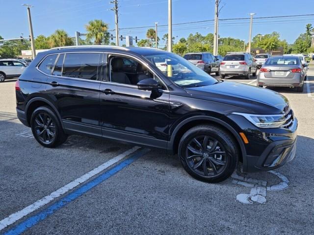 new 2024 Volkswagen Tiguan car, priced at $34,031