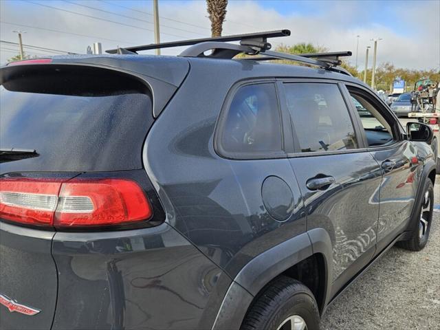 used 2017 Jeep Cherokee car, priced at $15,495