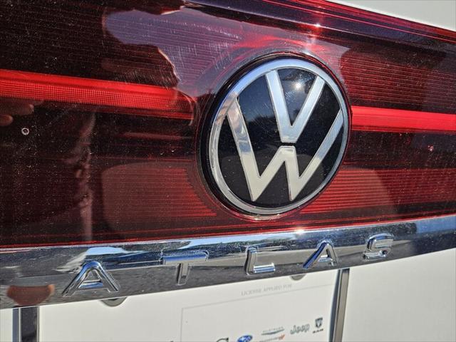 new 2025 Volkswagen Atlas Cross Sport car, priced at $55,531