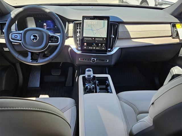 new 2025 Volvo XC90 Plug-In Hybrid car, priced at $78,805