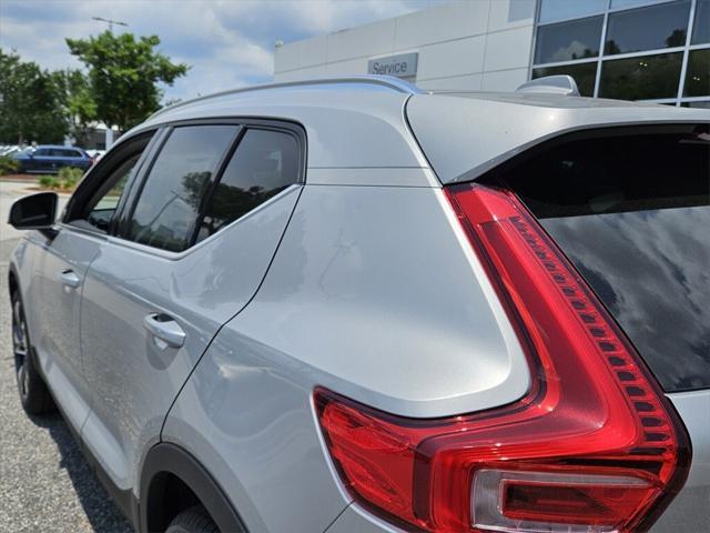 new 2025 Volvo XC40 car