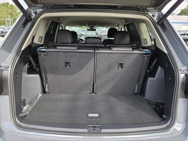 new 2025 Volkswagen Atlas car, priced at $44,215