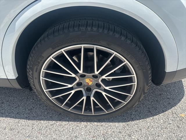 used 2019 Porsche Cayenne car, priced at $37,795