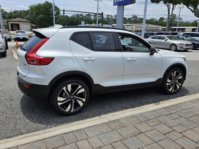 new 2025 Volvo XC40 car, priced at $48,910