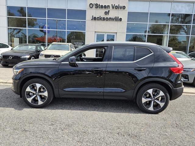new 2025 Volvo XC40 car, priced at $45,465