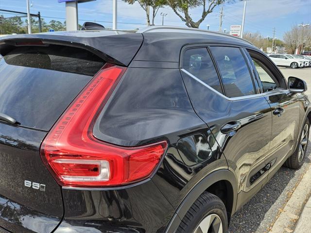 new 2025 Volvo XC40 car, priced at $45,465