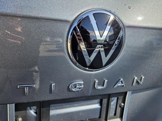 new 2024 Volkswagen Tiguan car, priced at $34,031