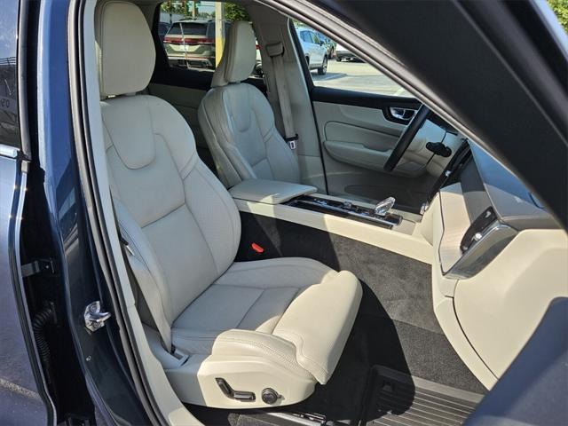 used 2022 Volvo XC60 car, priced at $36,495