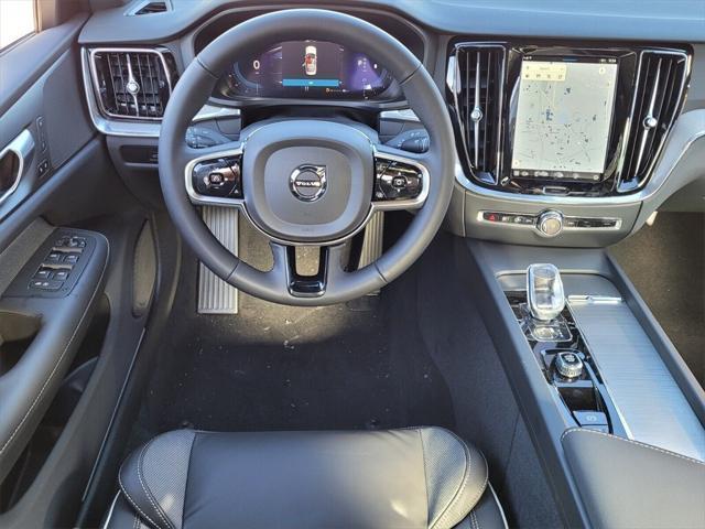 new 2024 Volvo S60 car