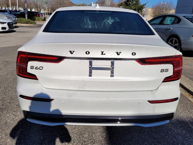 new 2024 Volvo S60 car