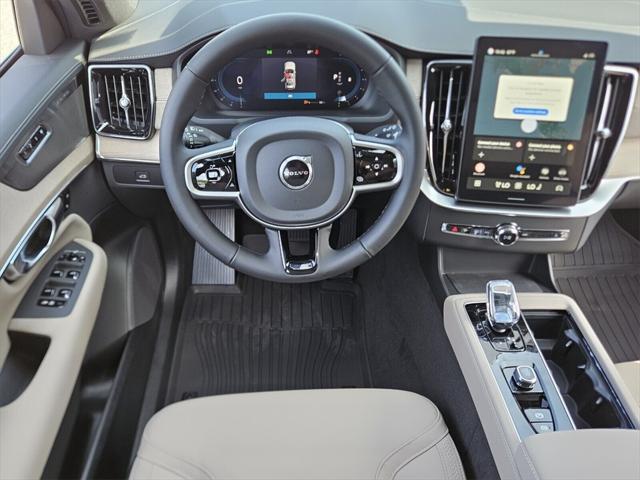 new 2025 Volvo XC90 car