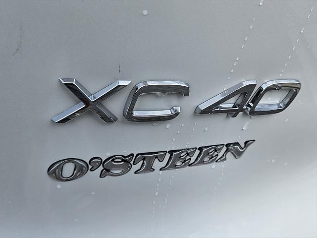 new 2025 Volvo XC40 car, priced at $48,315