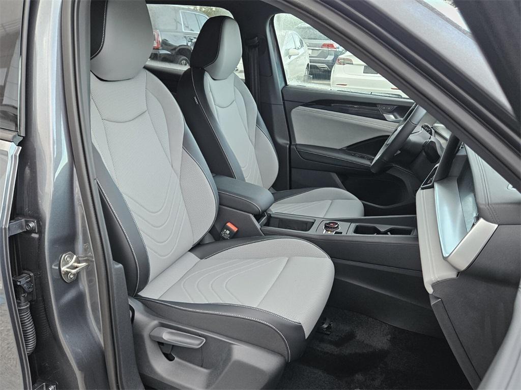 new 2025 Volkswagen Tiguan car, priced at $37,160