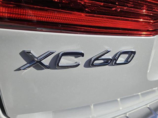 new 2025 Volvo XC60 car