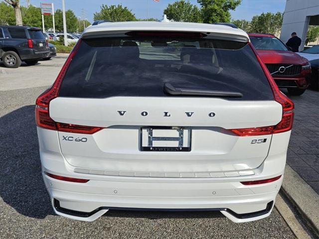 new 2025 Volvo XC60 car