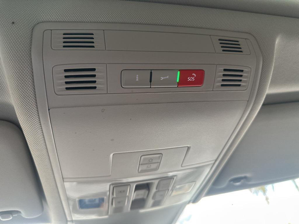 used 2024 Volkswagen Tiguan car, priced at $25,995