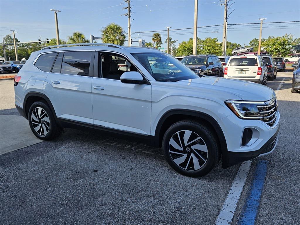 new 2025 Volkswagen Atlas car, priced at $49,011