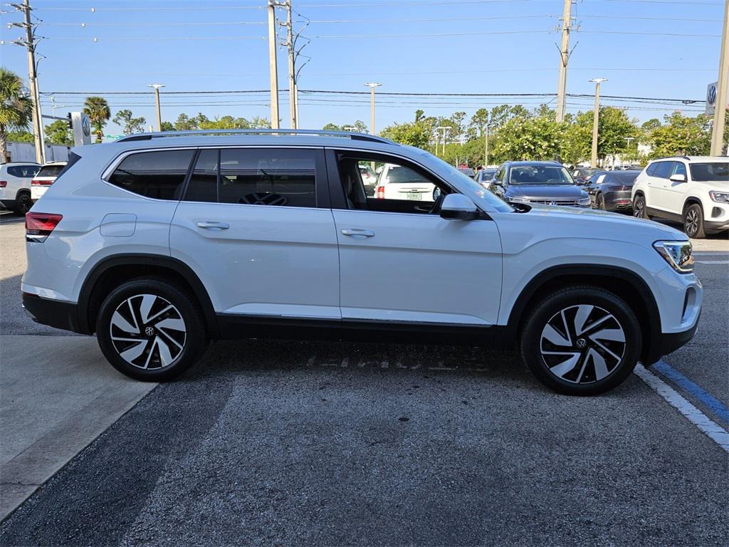 new 2025 Volkswagen Atlas car, priced at $49,011