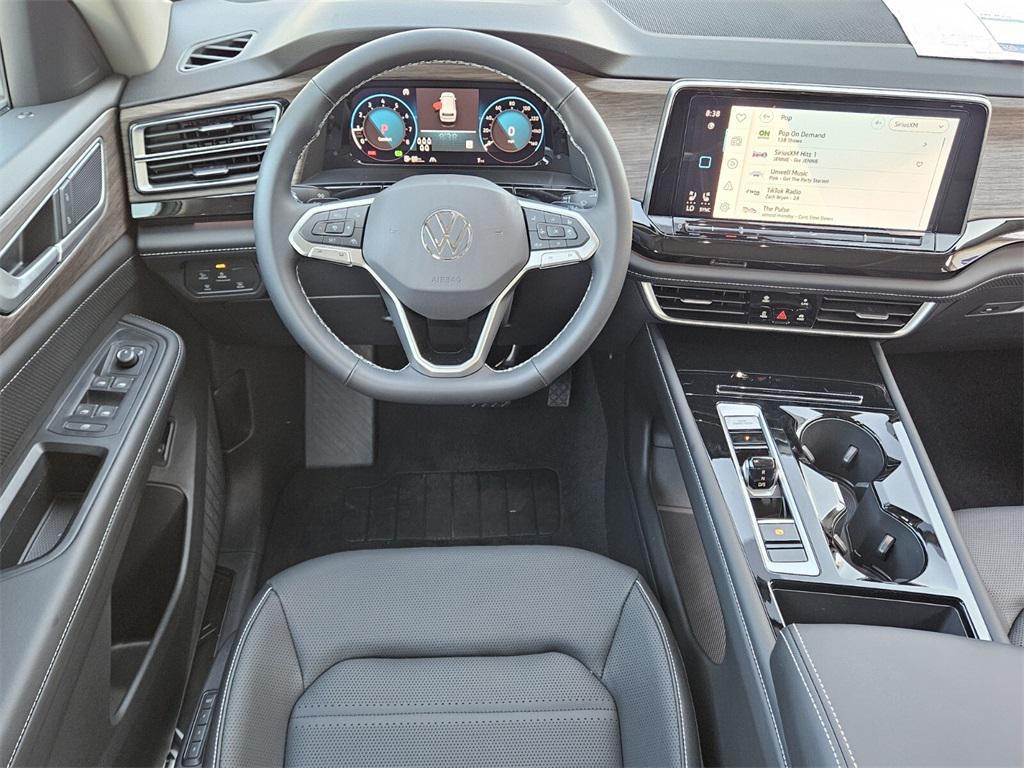 new 2025 Volkswagen Atlas car, priced at $49,011