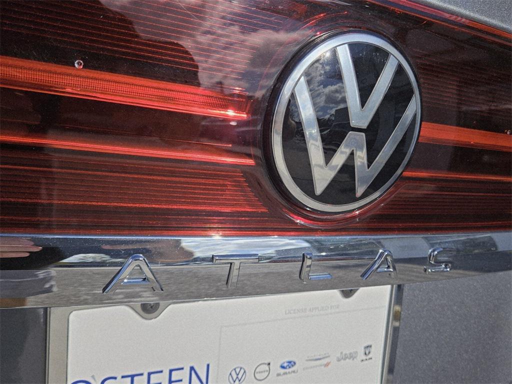 new 2025 Volkswagen Atlas car, priced at $42,486
