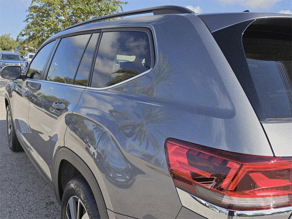 new 2025 Volkswagen Atlas car, priced at $42,486