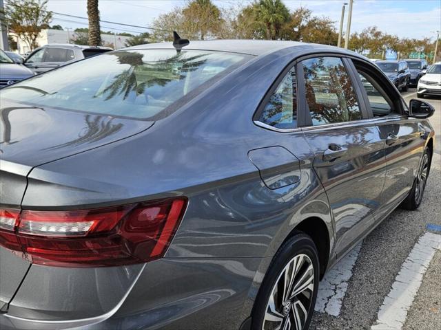 used 2020 Volkswagen Jetta car, priced at $17,895