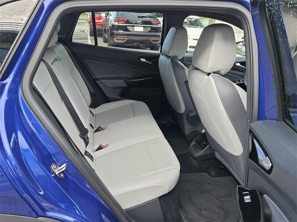 used 2022 Volkswagen ID.4 car, priced at $21,995