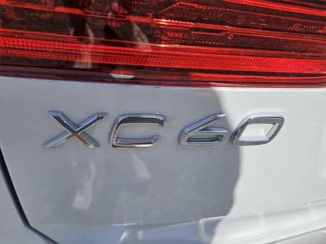 new 2025 Volvo XC60 car
