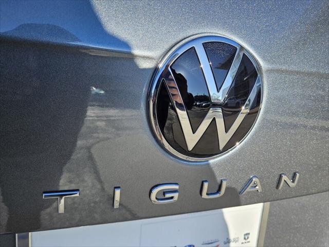 new 2024 Volkswagen Tiguan car, priced at $31,311