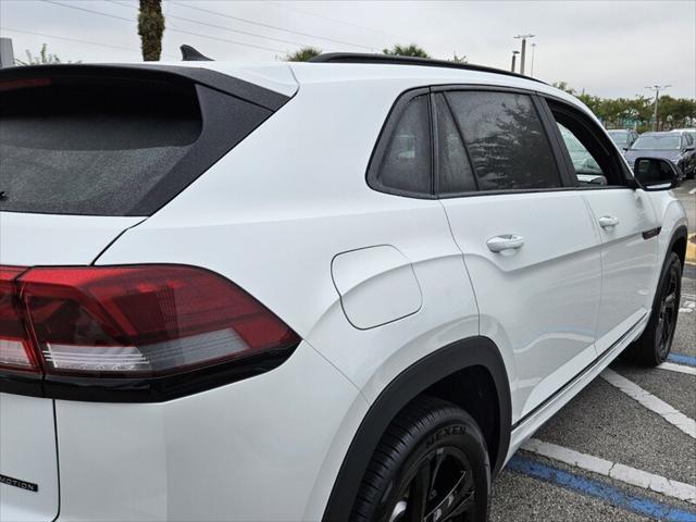 new 2025 Volkswagen Atlas Cross Sport car, priced at $51,316