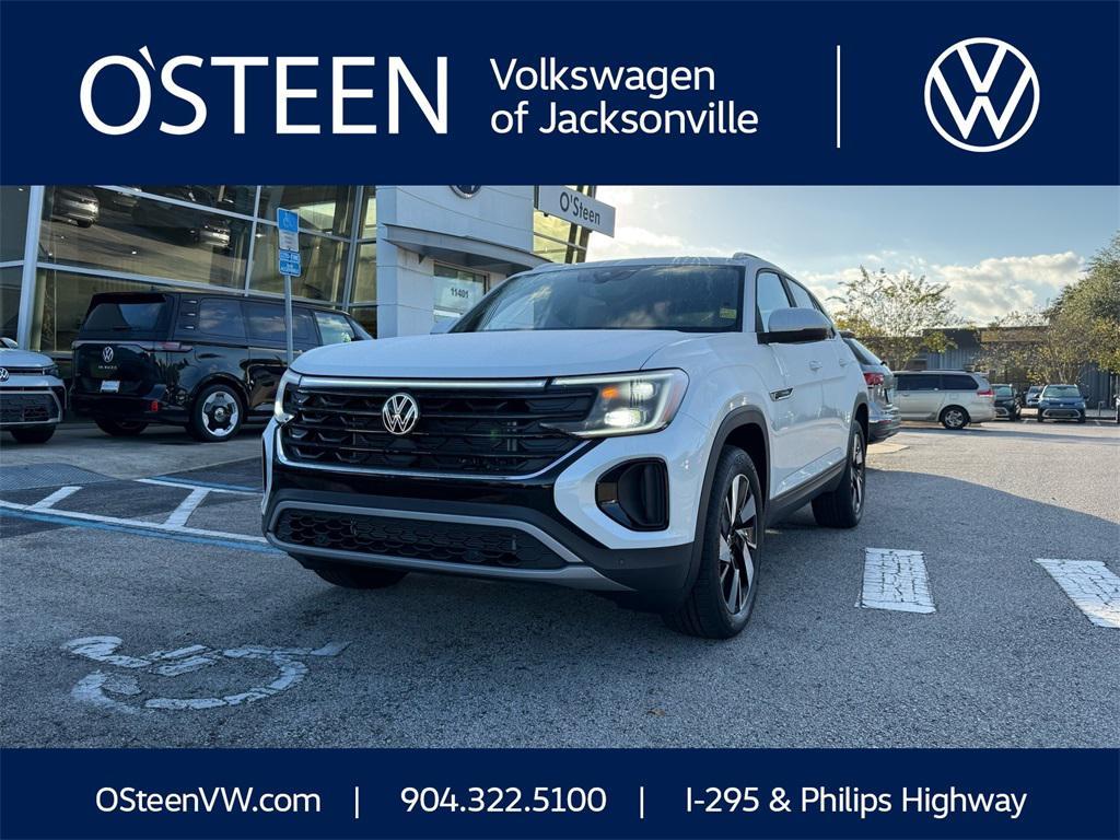 new 2026 Volkswagen Atlas Cross Sport car, priced at $45,178