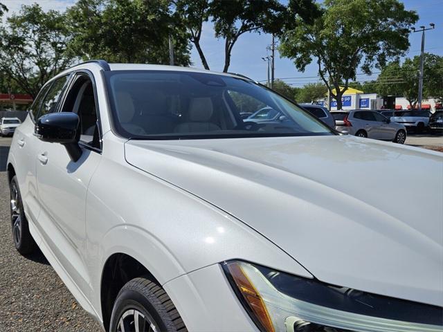 new 2025 Volvo XC60 car